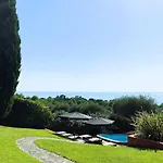 Settanta Garda Heated Pool Бардолино