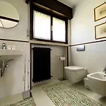 Settanta Garda Heated Pool Бардолино