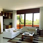 Settanta Garda Heated Pool Вилла Бардолино