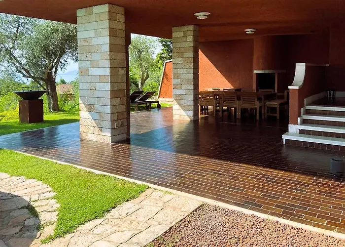 Settanta Garda Heated Pool * Бардолино