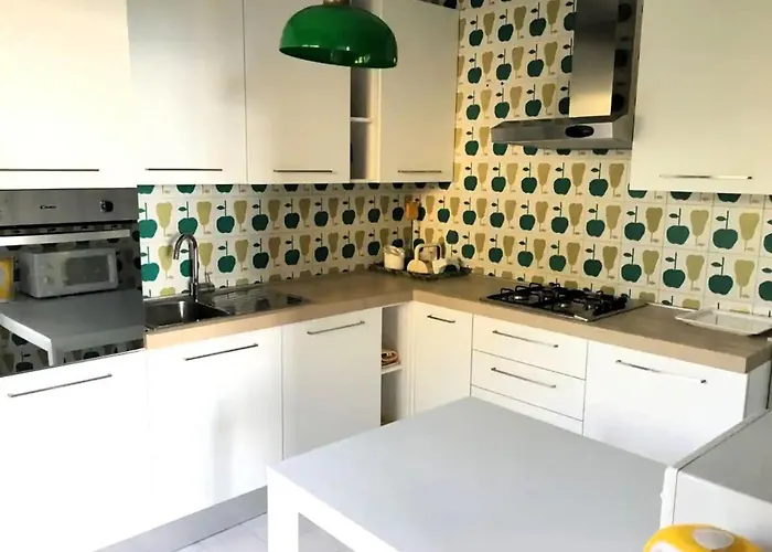 Вилла Settanta Garda Heated Pool Бардолино