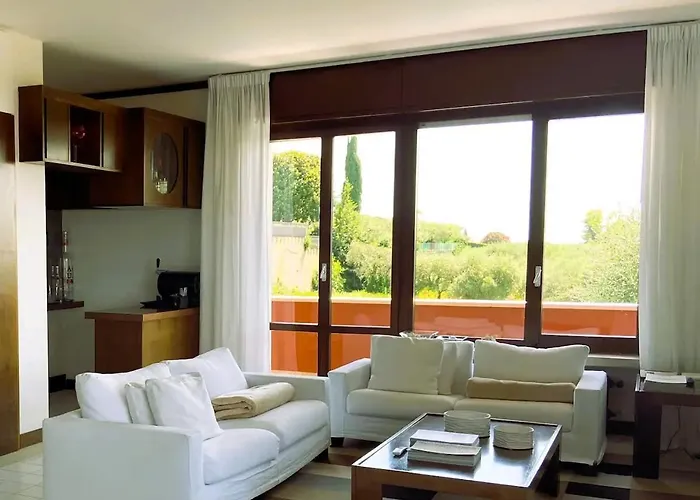 Settanta Garda Heated Pool Вилла Бардолино